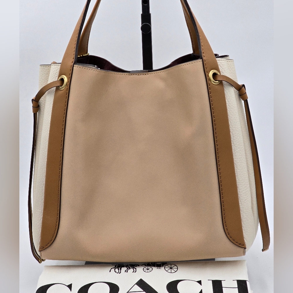 🔥NWT🔥 Coach 1941 Glovetanned Leather Harmony Hobo In Colorblock - Picture 3 of 14